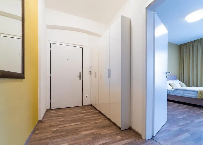 Myapartment In The Center Τσέσκε Μπουντεγιόβιτσε